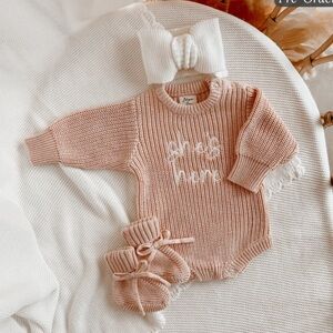 Baby girl announcement outfit
